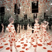 slide IRC.2012.03370 (old number: KUS.Y-R001) showing Yayoi Kusama's permanent installation, Repetitive Vision, at the Mattress Factory, 1996.